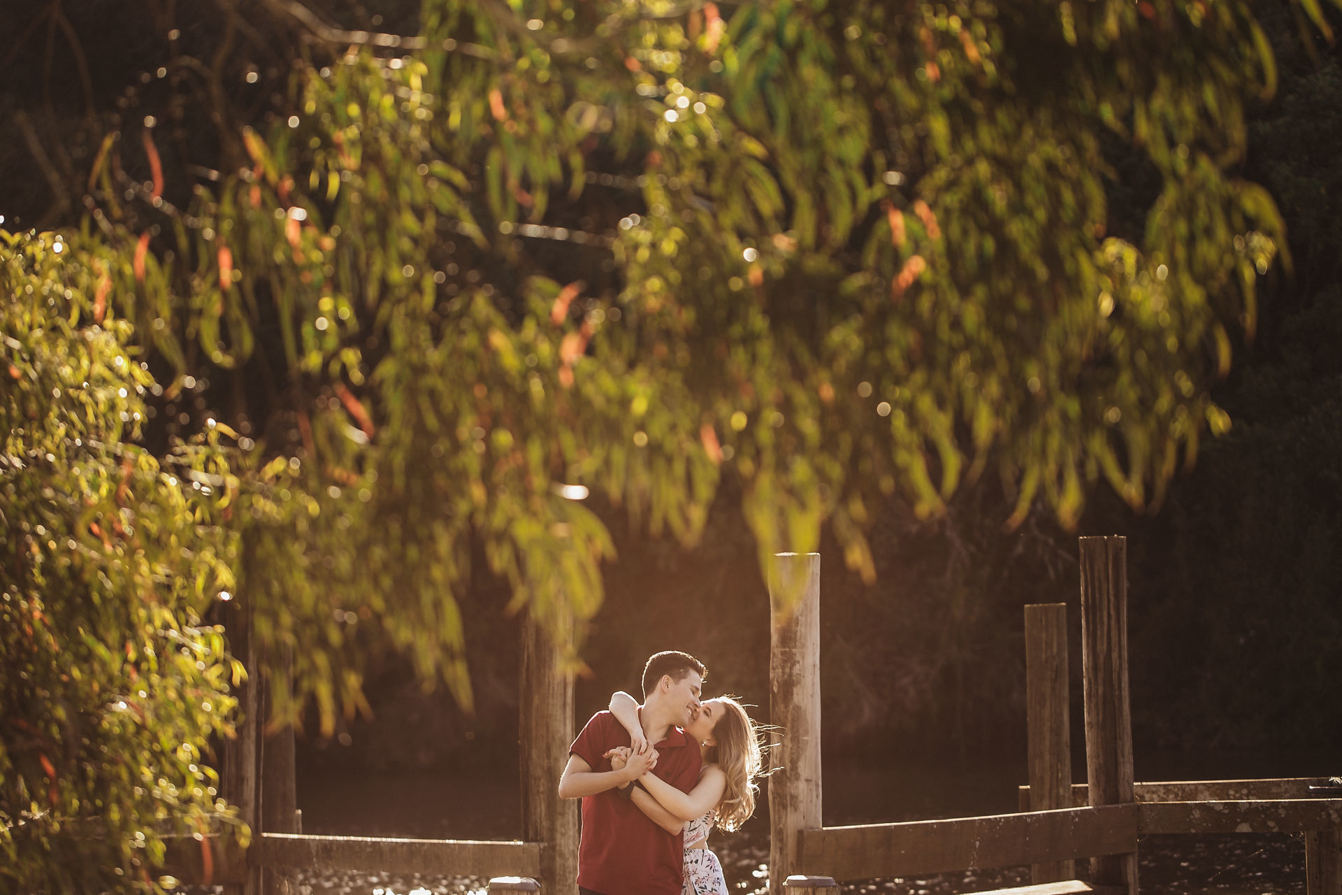 Foto Um ensaio fantástico, a beira de um lago. - Fabiane e Rafael - Imagem 6