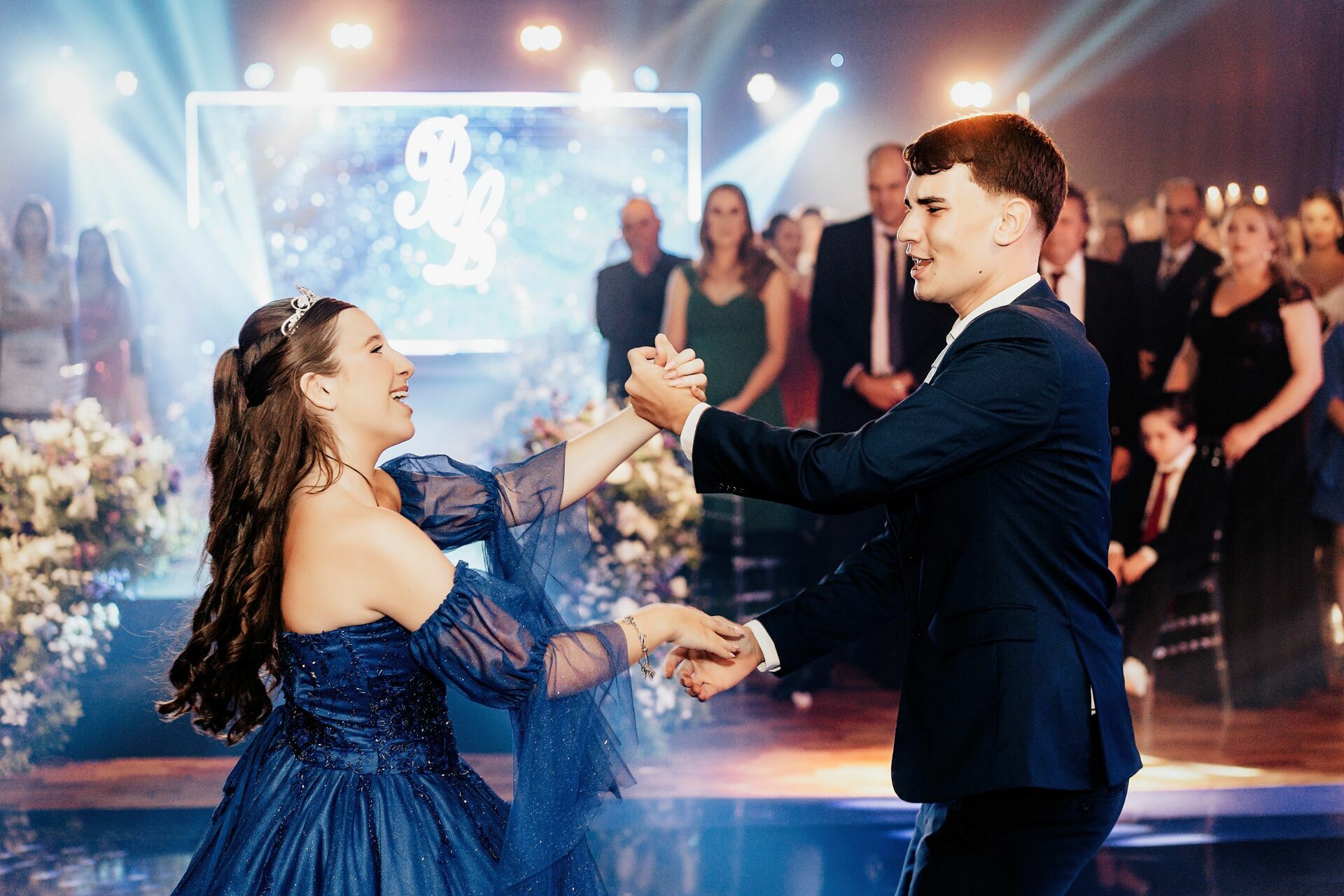 Foto Bibiana no país das maravilhas - 15 Anos - Imagem 35