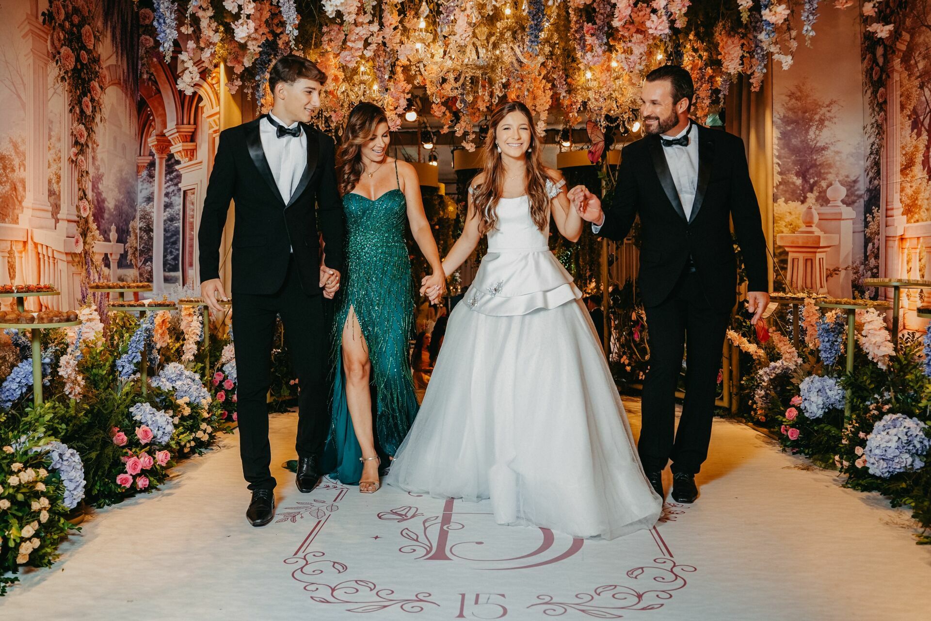 Foto Isabella - 15 Anos - Imagem 48