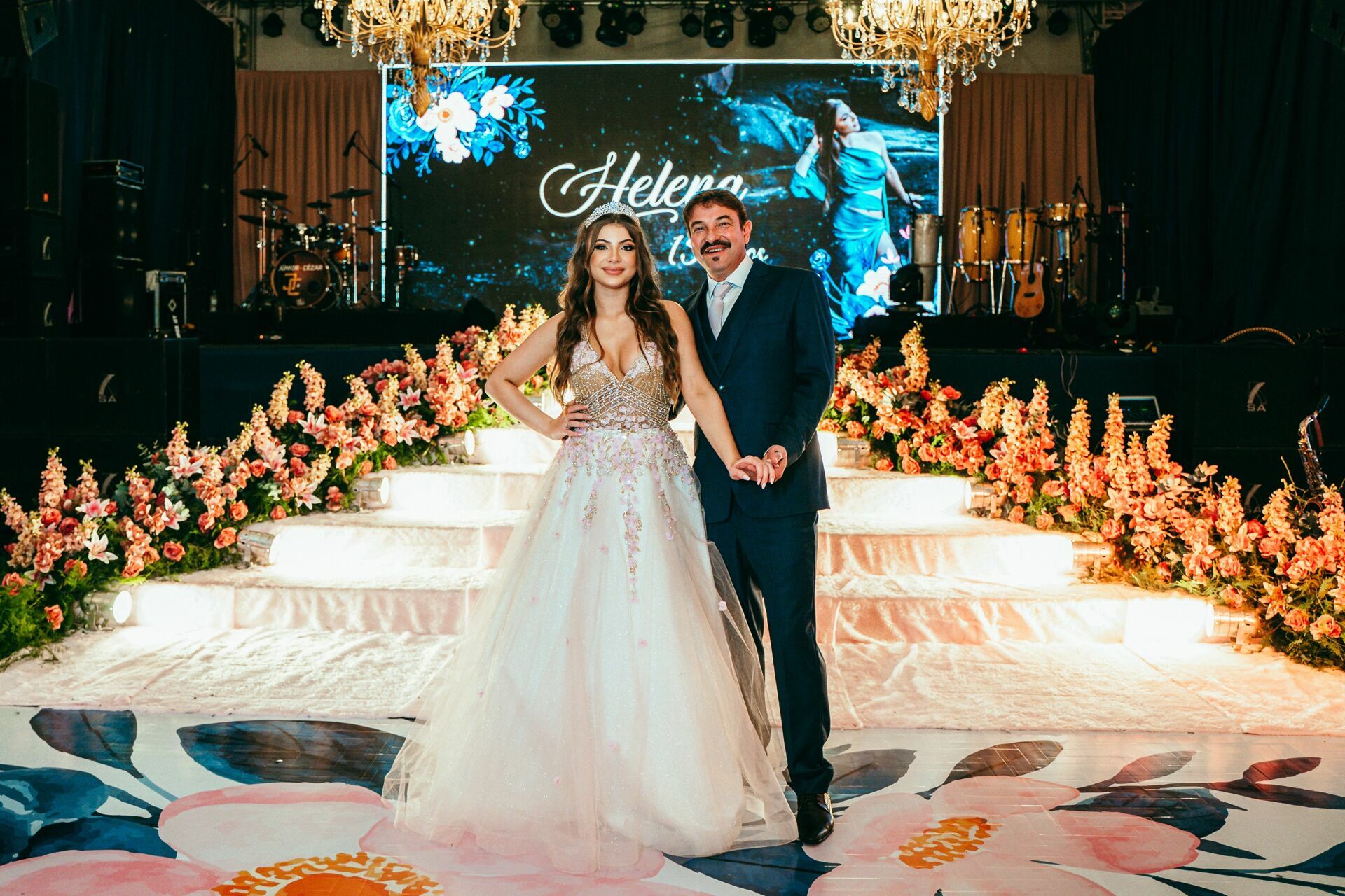 Foto Helena 15 Anos - Imagem 19